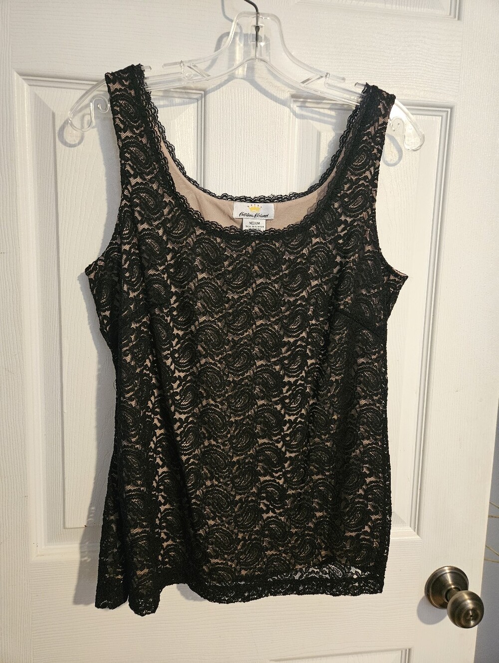 Woman's black lace tank top size M